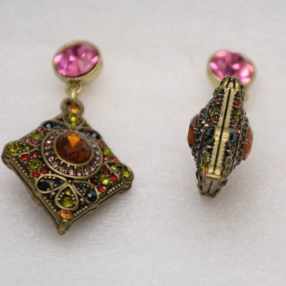 Heidi Daus Jewelry Big Vintage Cut Crystal Earrings - Picture 3 of 5